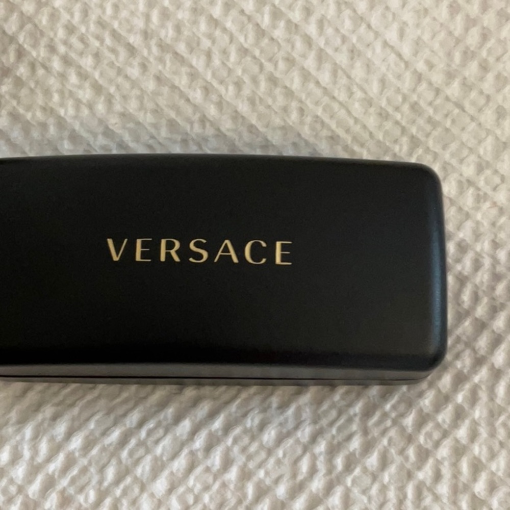VERSACE TORTOISE SUNGLASSES - Picture 4 of 5